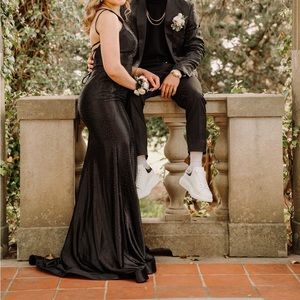 Black prom dress